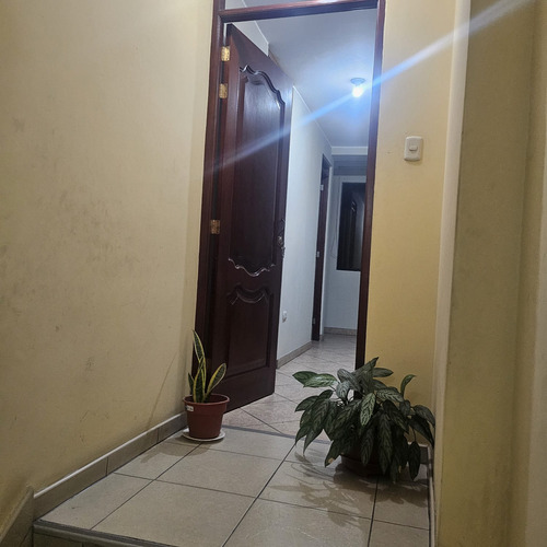 Departamento En Los Olivos: