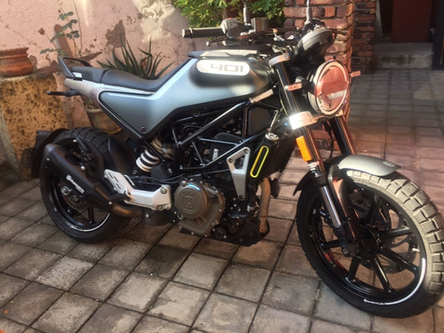 Imagen 3 de 6 de Husqvarna Svartpilen 401 2020