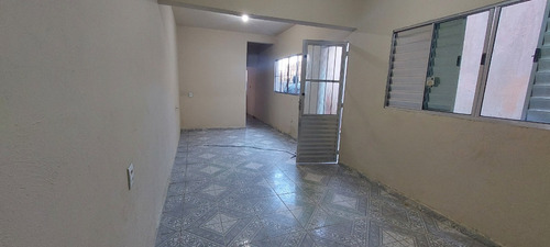 Vendo Casa Sobrado Com 3 Alugueis Sobrado Tem Tres Casas Todas Com Agua E Luz Independente Proximo A Tudo
