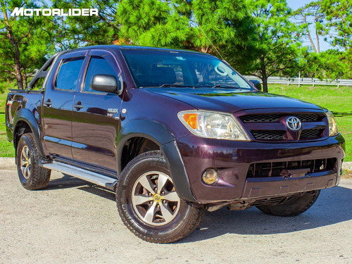 Imagen 7 de 25 de Toyota Hilux Dx Td 2.5 4x2 Extra Full | Permuta / Financia