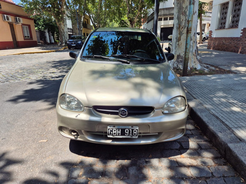 Chevrolet Corsa Classic 1.6 Gl Aa Super