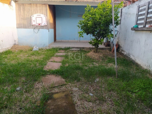 Casa Em Hípica Com 2 Dormitórios - Lu430809