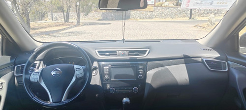 Nissan X-Trail 2.5 Exclusive 3 Row Mt