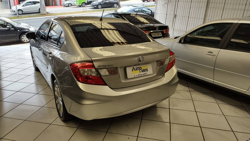 Honda Civic 1.8 Lxl 16v Flex 4p Automático