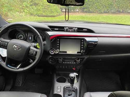 Toyota Hilux Gr 2 V6 4x4 T/a