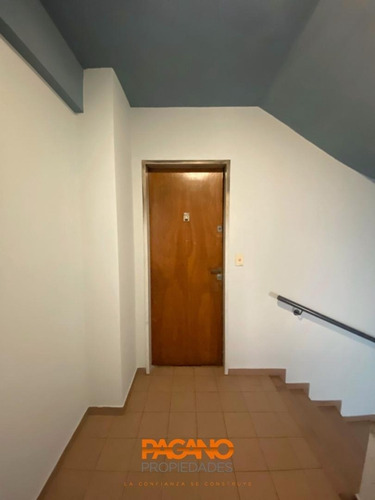 Imagen 11 de 12 de Departamento De 2 Dormitorios En El Centro