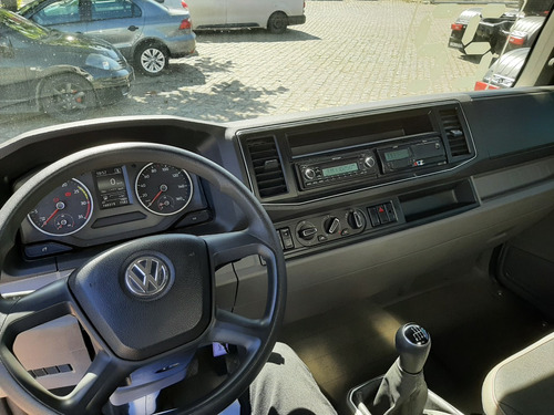 Imagem 10 de 10 de Volkswagen 11-180 Ano 2021/2022 Com Baú Facchini