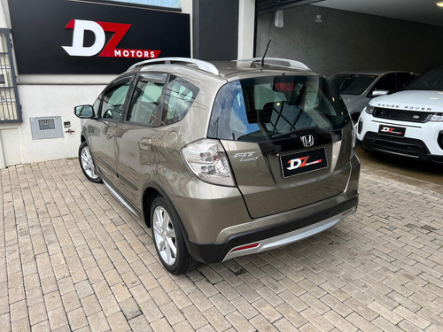 Honda Fit 1.5 TWIST 16V FLEX 4P AUTOMÁTICO