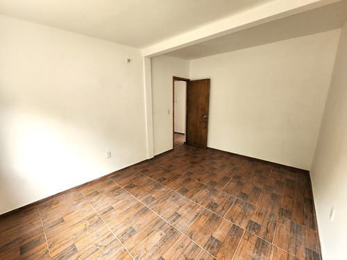Estrene!! Entrega Inmediata!! A 3 Cuadras Del Mar!! **precio Con Banco: U$s 149.000**