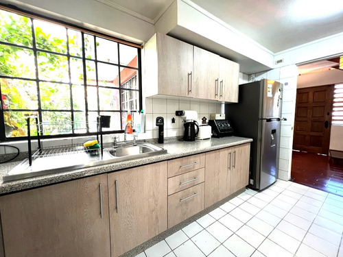 La Minga - Impecable Casa 3d/3b + Estar Jardínes Peñalolén