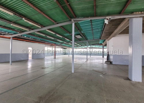 Galpón/depósito En Alquiler 24-15914 En Boleita Sur