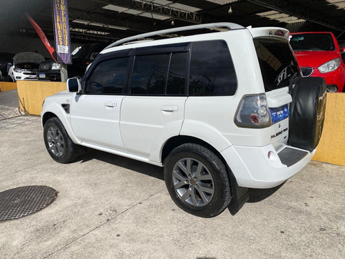 Mitsubishi Pajero Pajero TR4 2.0 16V 4x2 (Flex) (Aut)