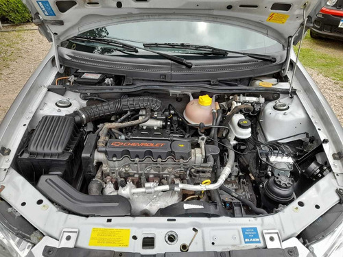 Imagen 11 de 11 de Chevrolet Classic 1.4 4 Ptas Aa Año 2014