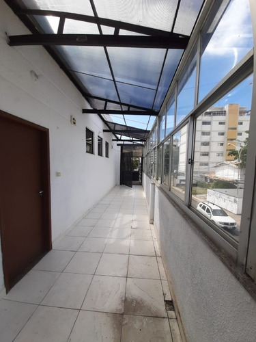Imagem 21 de 30 de Prédio Comercial Com Área Construída De 2.489,87m2 No Bairro Rio Vermelho. - Sfl644 - 69548653