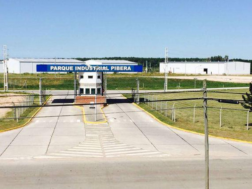 Alquiler Nave Industrial Premium En El Parque Industrial (pibera) 4200m2