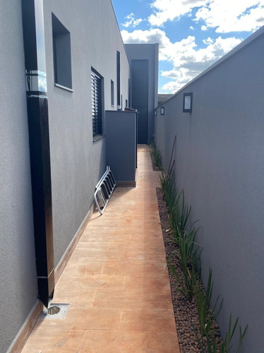 Imagem 7 de 16 de Vende-se Casa Térrea 150m² De Área Útil No Condomínio San Marco Em Ribeirão Preto-sp, Com 3 Suítes, Sala Com 2 Ambientes, 2 Vagas De Garagem - Ca00261 - 69405882