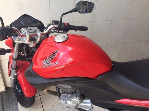 Cb 300 R Vermelha Impecável Com Baixa Quilometragem!
