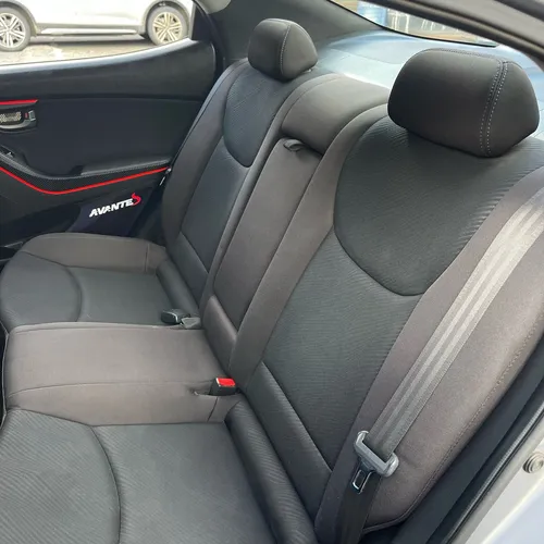 Hyundai Elantra 1.8 I35 Gl Mt