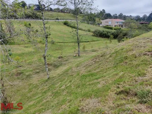 Hermoso Lote En Lindisima Parcelacion.(mls#239089)