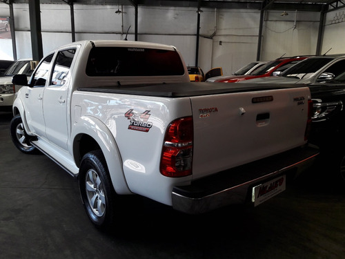 Toyota Hilux 3.0 Srv 4x4 Cd 16v Turbo Intercooler Diesel 4p