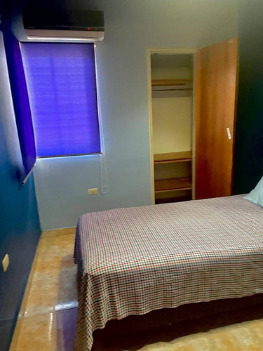 Imagen 8 de 14 de Townhouse En Venta En Naguanagua