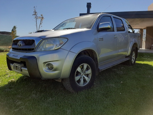 Toyota Hilux 3.0 I Srv Cab Doble At 4x4 Cuero 2010