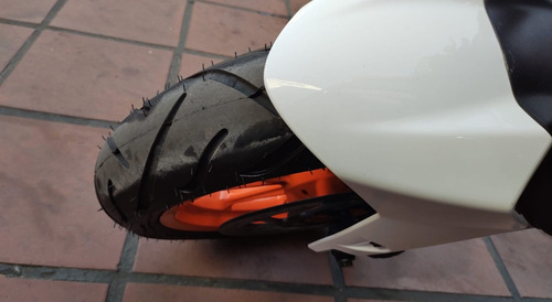 Imagen 7 de 21 de Ktm Duke 390 2017 Di Buono Automotores
