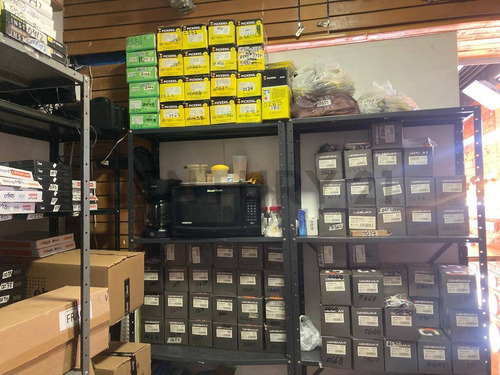 Aj - Fondo De Comercio Operativo En Venta, Local A Pie De Calle En Chacao