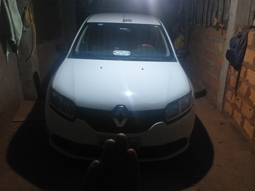 Imagem 1 de 15 de Renault Sandero 2016 1.0 16v Authentique Hi-flex 5p