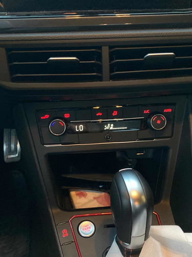 Imagen 6 de 12 de Volkswagen Virtus 2021 1.4 Tsi Gts