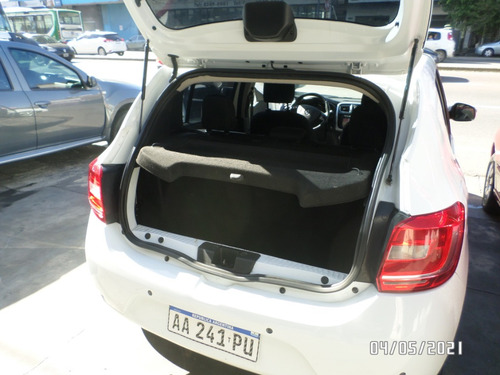 Renault Sandero Ii 1.6 16v Privilege L/15 2016