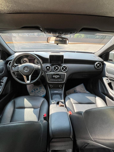 Imagen 11 de 16 de Mercedes Benz A200