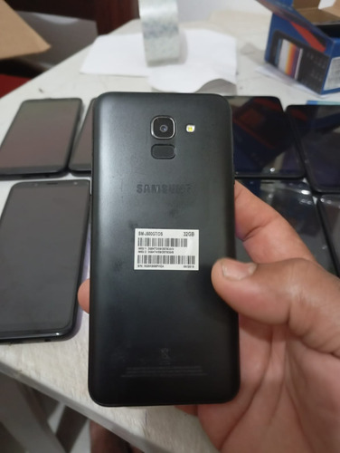 Celular Samsung Galaxy J6 Plus, 32gb (Usado)