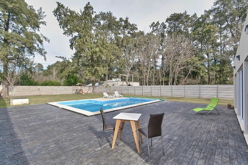 Imagen 15 de 16 de Alquiler Casa Quinta Semana, Quincena Disponible A Partir De Marzo, Semana Santa, Carnaval Zona Oeste, Pileta, Parrilla, Parque, No Apto Eventos, Juego/casita De Niños, Wifi Cerca Acceso Oeste