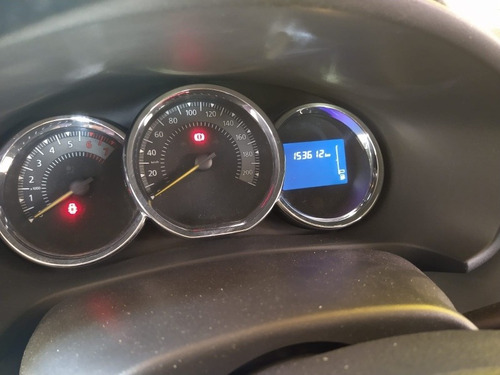 Imagem 3 de 9 de Renault Logan 2014 1.6 Expression Hi-power 4p