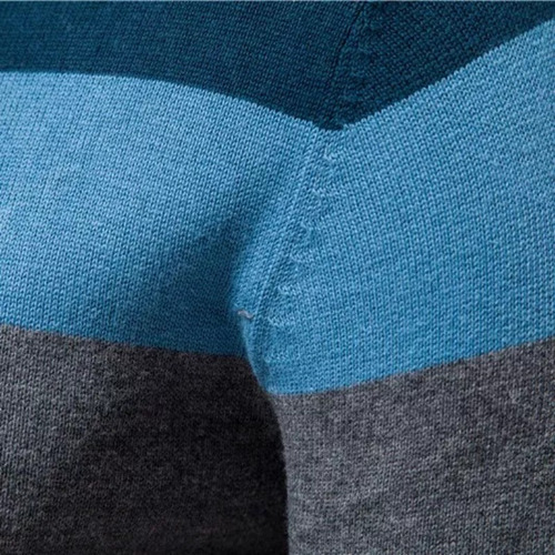 Suéter Masculino Listrado De Malha Com Gola Redonda