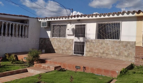 Imagen 1 de 30 de Casa En Venta En El Trigal Cabudare Lara 0-4-2-4-5-9-3-7-5-4-2 Rent-a-house Centro Occidente Mls Código: 22-24439