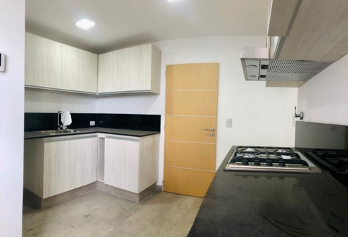 Departamento En Venta En Liniers