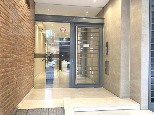 Imagen 2 de 20 de Excelente Semipiso De 4 Ambientes Con Cochera Cubierta - Caballito
