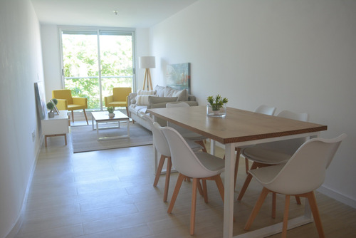 Imagen 2 de 10 de Apartamento - Centro (montevideo)