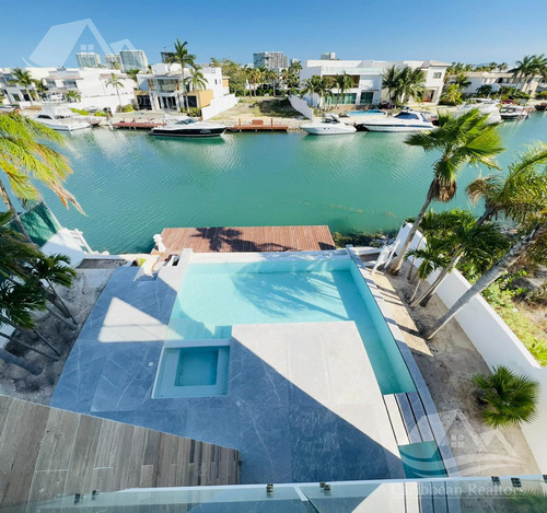 Casa En Venta Puerto Cancun