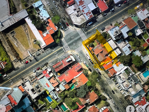 Terreno En Esquina Congreso Y Naon Cohglan