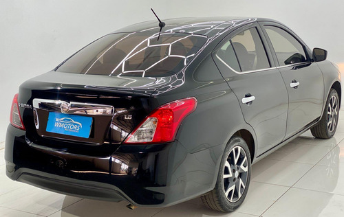 Nissan Versa 16 Unique