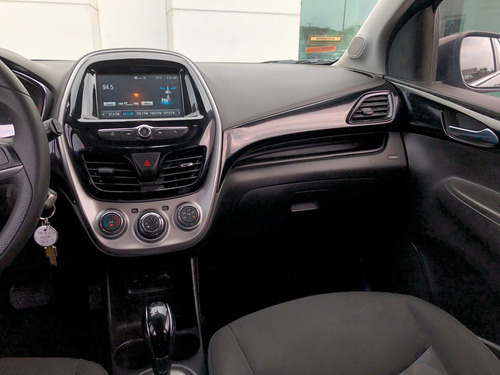 Imagen 12 de 13 de Chevrolet Spark 2018 1.4 Ltz At