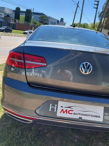 Volkswagen Passat 2.0 Tsi Highline 220cv