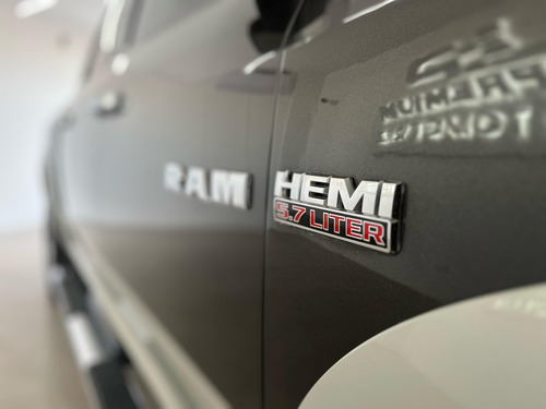 RAM Ram 5.7 Laramie 4x4 At