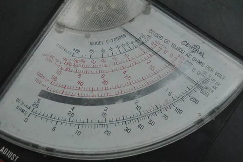 Tester Multimetro Analógico Central Eneka Japón Antiguo (Usado)