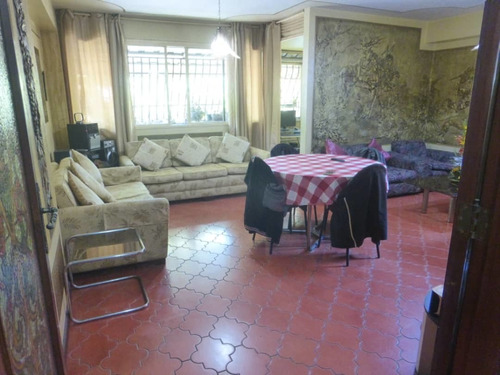 Imagen 8 de 13 de Apartamento En Venta El Paraiso Av Paez (ed. Lu)