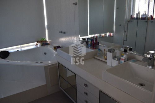 Imagem 4 de 20 de Cobertura Duplex , Mobiliado, 3 Suítes, Piscina, 4 Vagas De Garagem, Vista Para O Mar. Porto Di Capri - 374