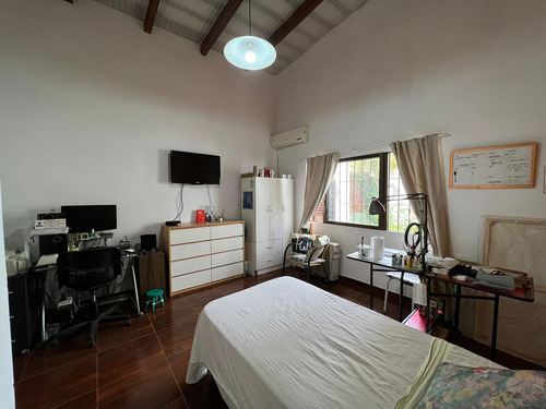 Venta Casa - Villa Lugano - 3 Dormitorios Con Cochera - Apto Credito